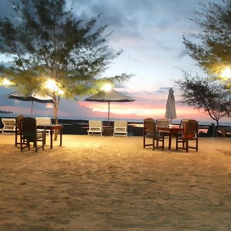 Talent Sunset Villa Gili Air Exterior photo