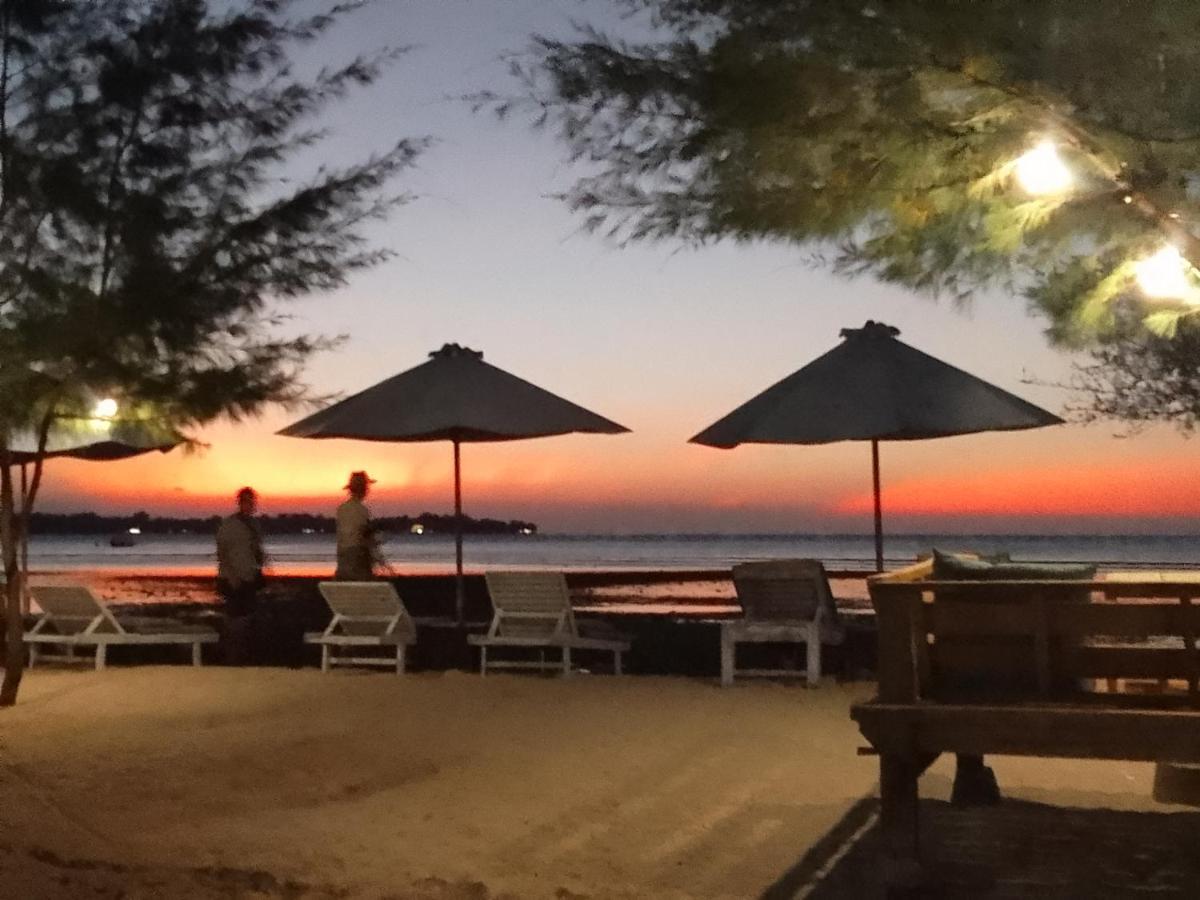 Talent Sunset Villa Gili Air Exterior photo
