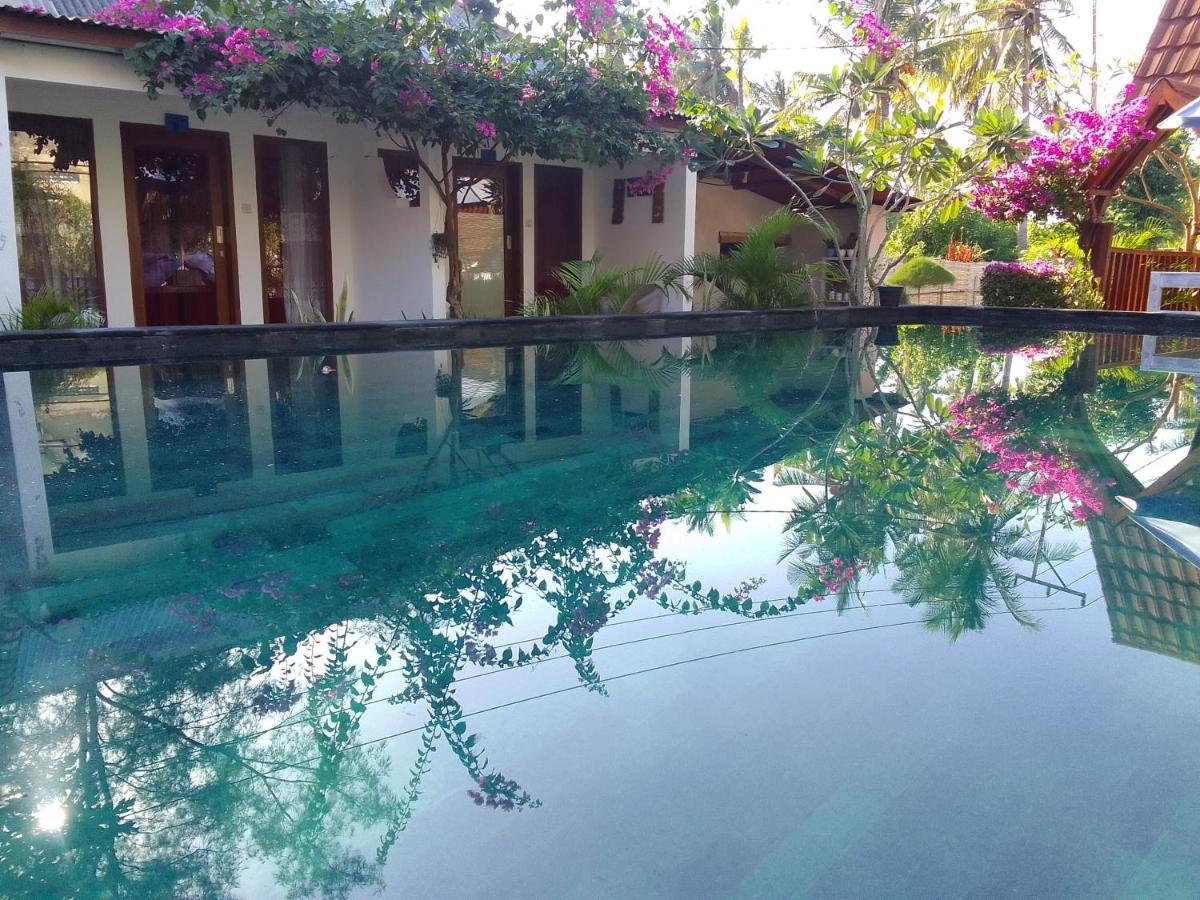 Talent Sunset Villa Gili Air Exterior photo